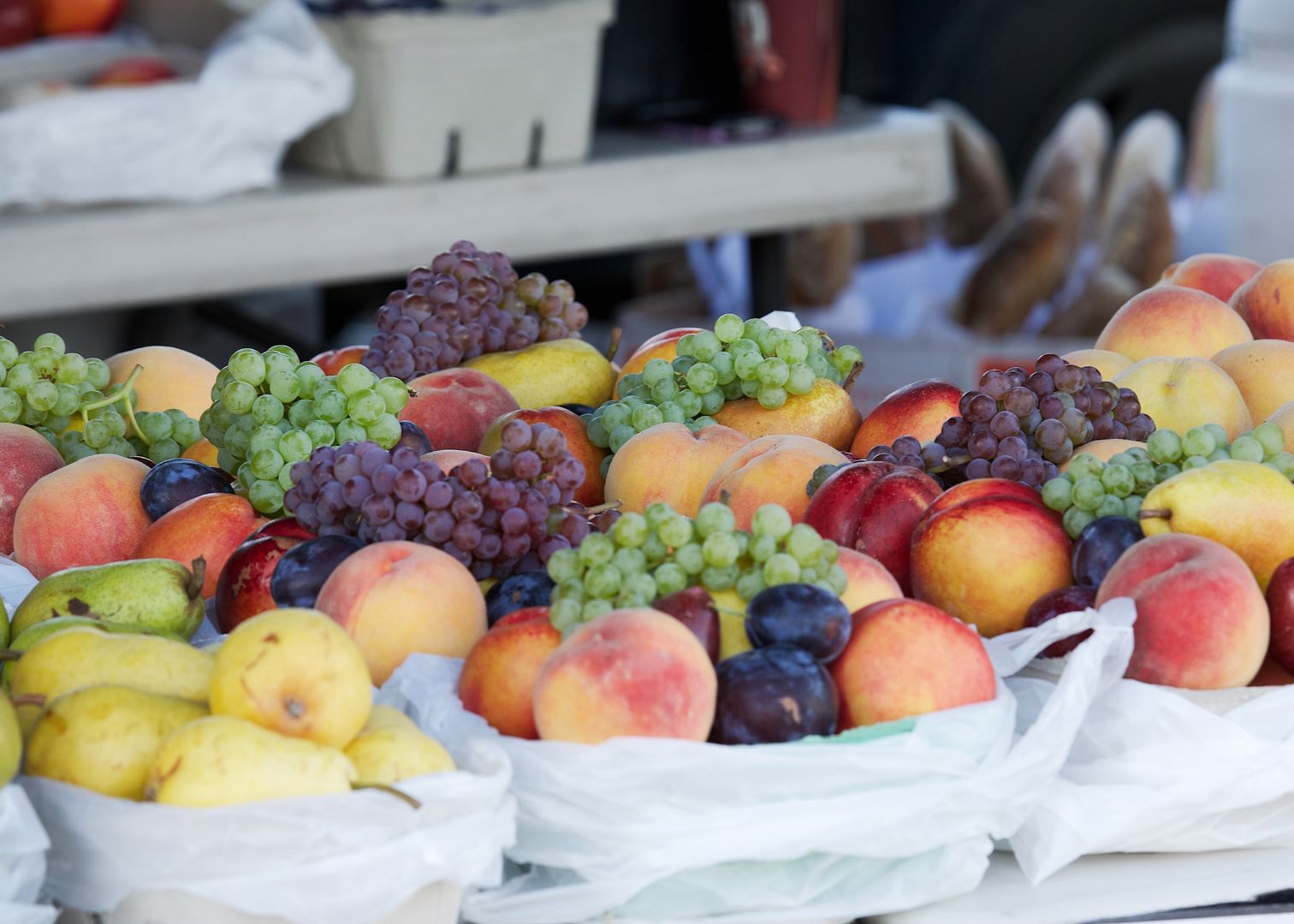 2013 farmers market fruit Hull (3) (1)